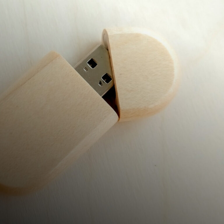 USB in paglia di grano personalizzate