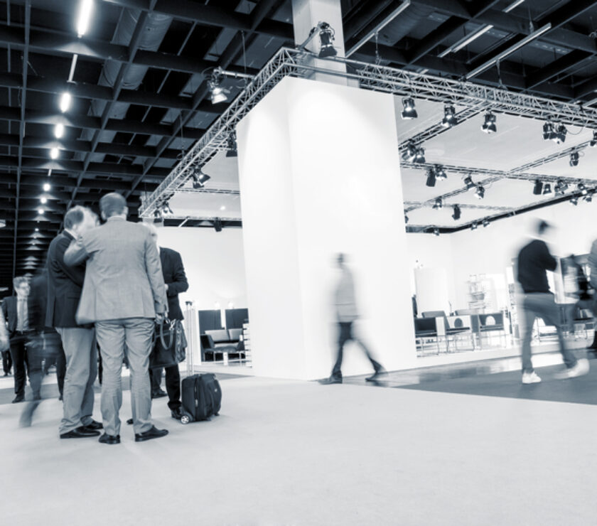 Blurred,Business,People,International,Tradeshow